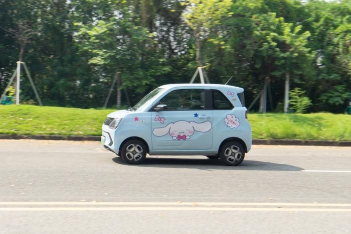 通勤好帮手兼卖萌！风光MINI EV糖果如何搞定女神的？