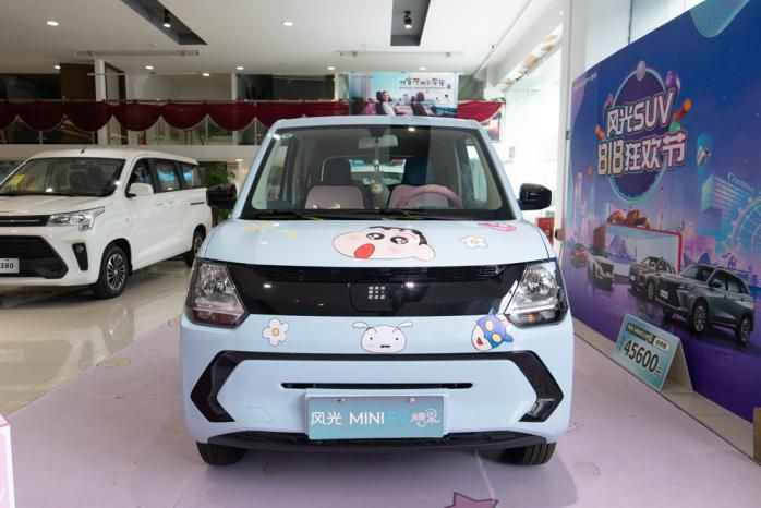 通勤好帮手兼卖萌！风光MINI EV糖果如何搞定女神的？
