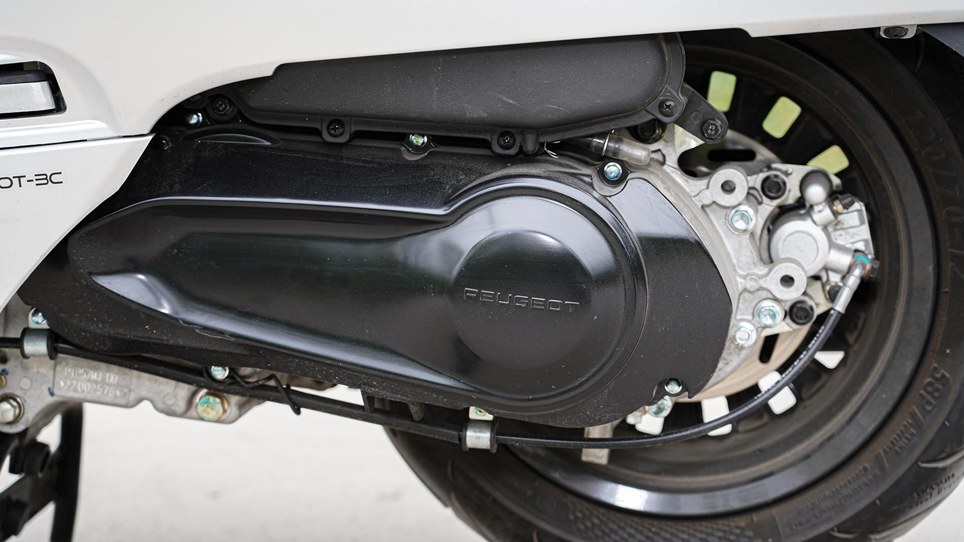 新款降价！标致姜戈CafeRacer静态实拍解析