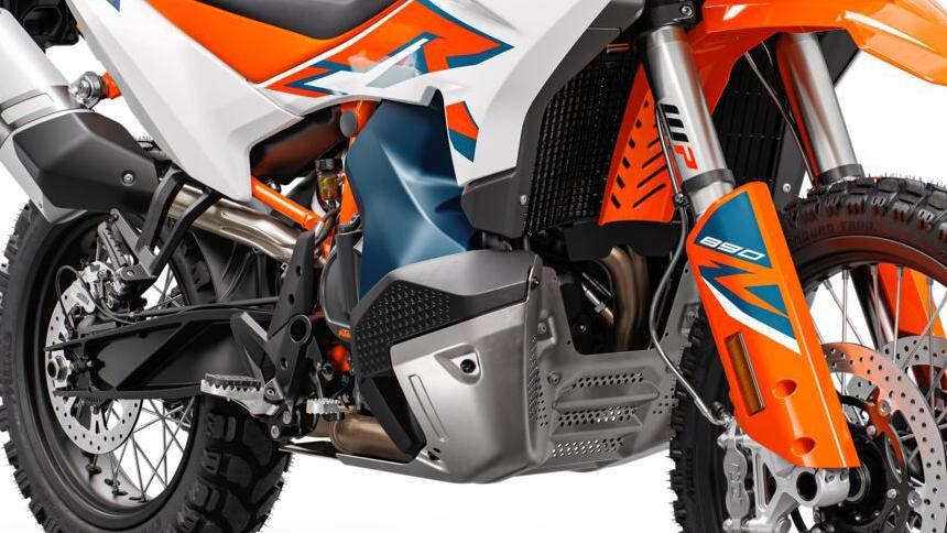 最会旅行的越野车！23款KTM 890 ADV R上市简析