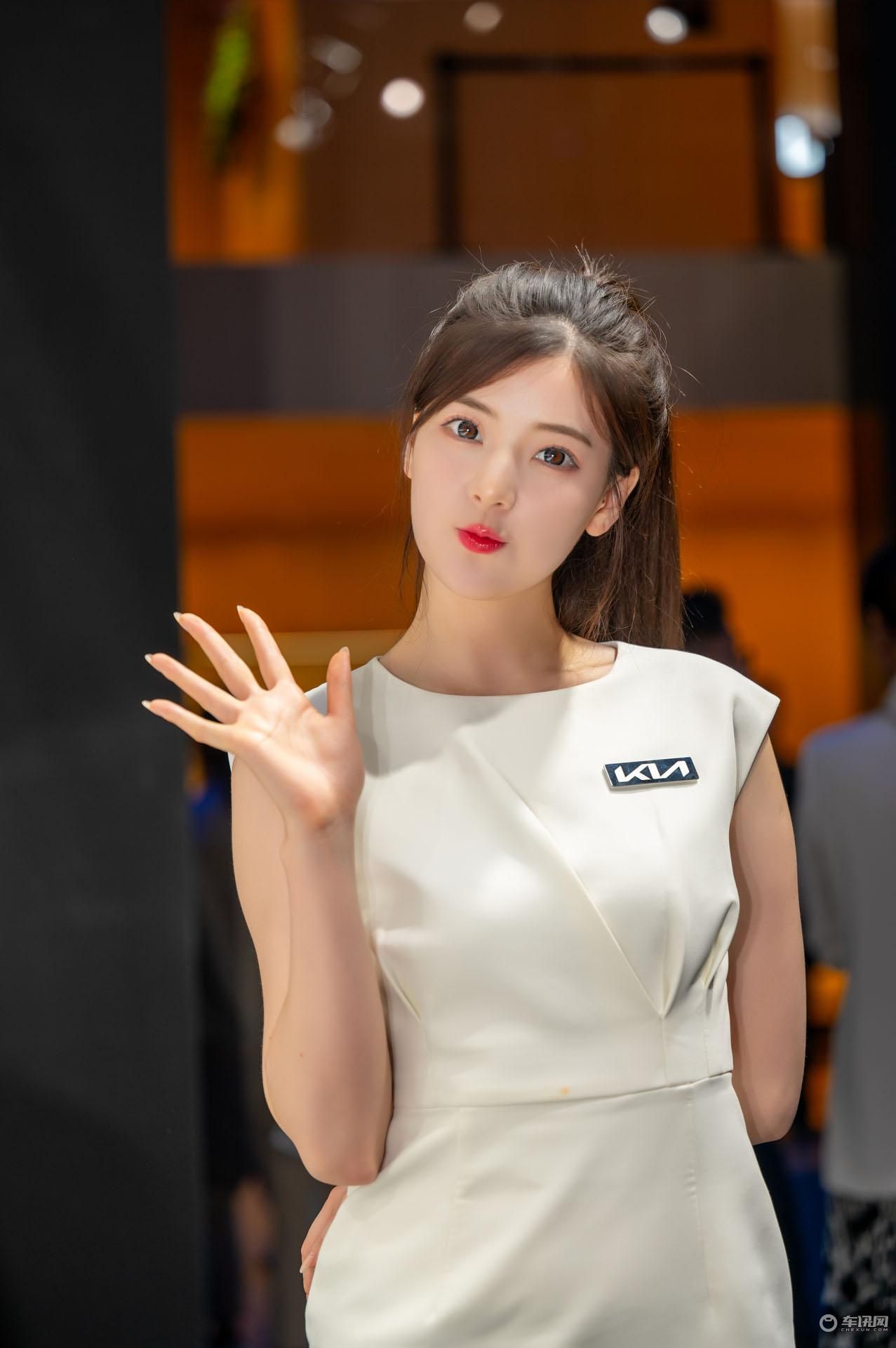2023成都车展小姐姐大合集!是真男人就坚持到最后一张!