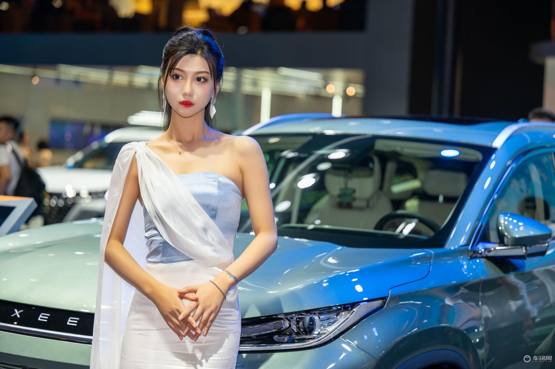 2023成都车展小姐姐大合集!是真男人就坚持到最后一张!