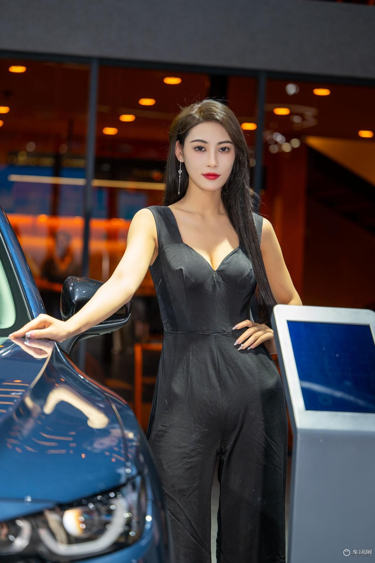 2023成都车展小姐姐大合集!是真男人就坚持到最后一张!