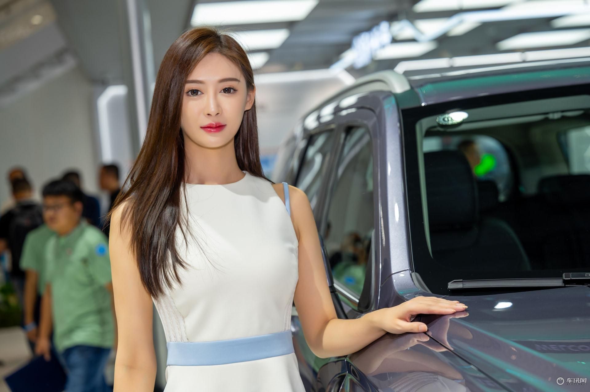 2023成都车展小姐姐大合集!是真男人就坚持到最后一张!