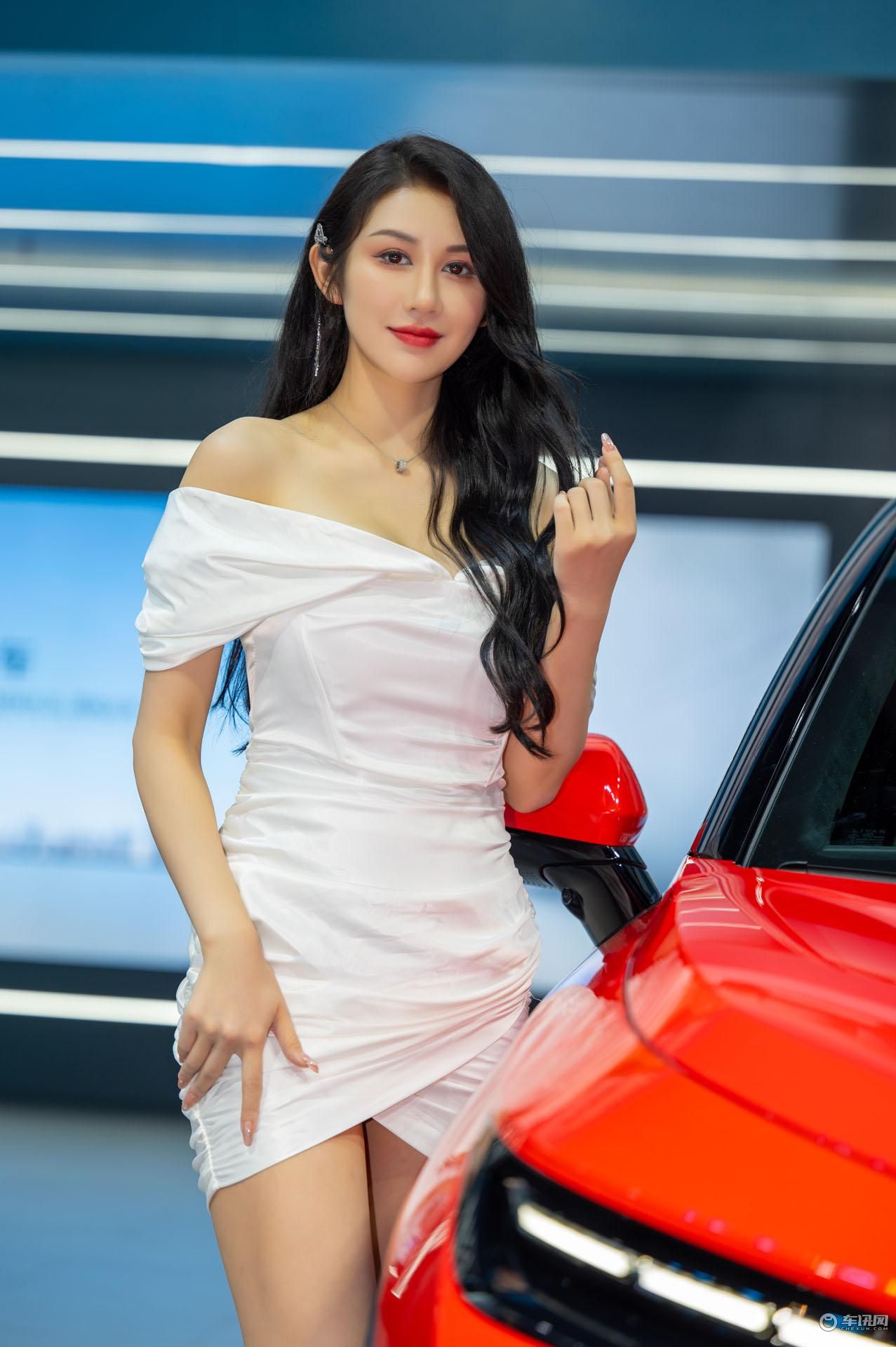 2023成都车展小姐姐大合集!是真男人就坚持到最后一张!