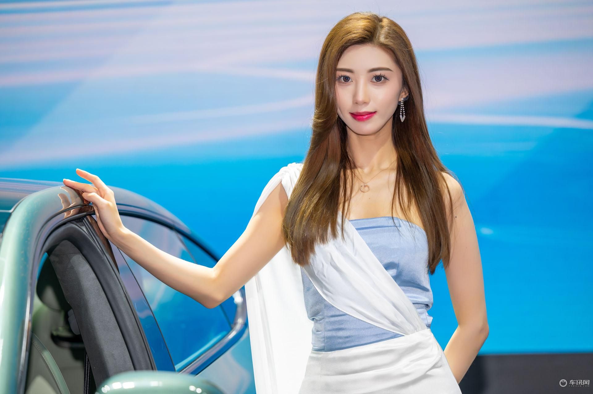 2023成都车展小姐姐大合集!是真男人就坚持到最后一张!
