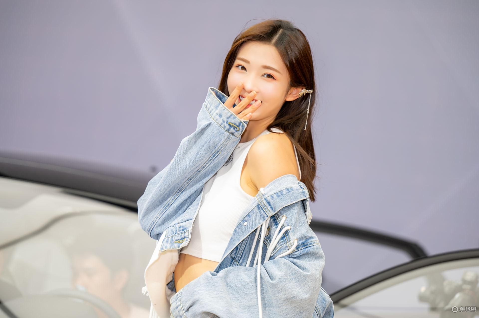 2023成都车展小姐姐大合集!是真男人就坚持到最后一张!