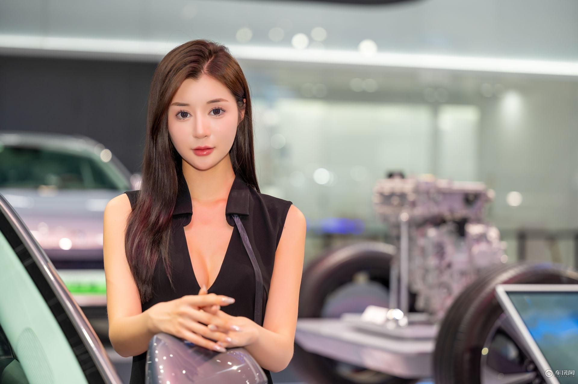 2023成都车展小姐姐大合集!是真男人就坚持到最后一张!
