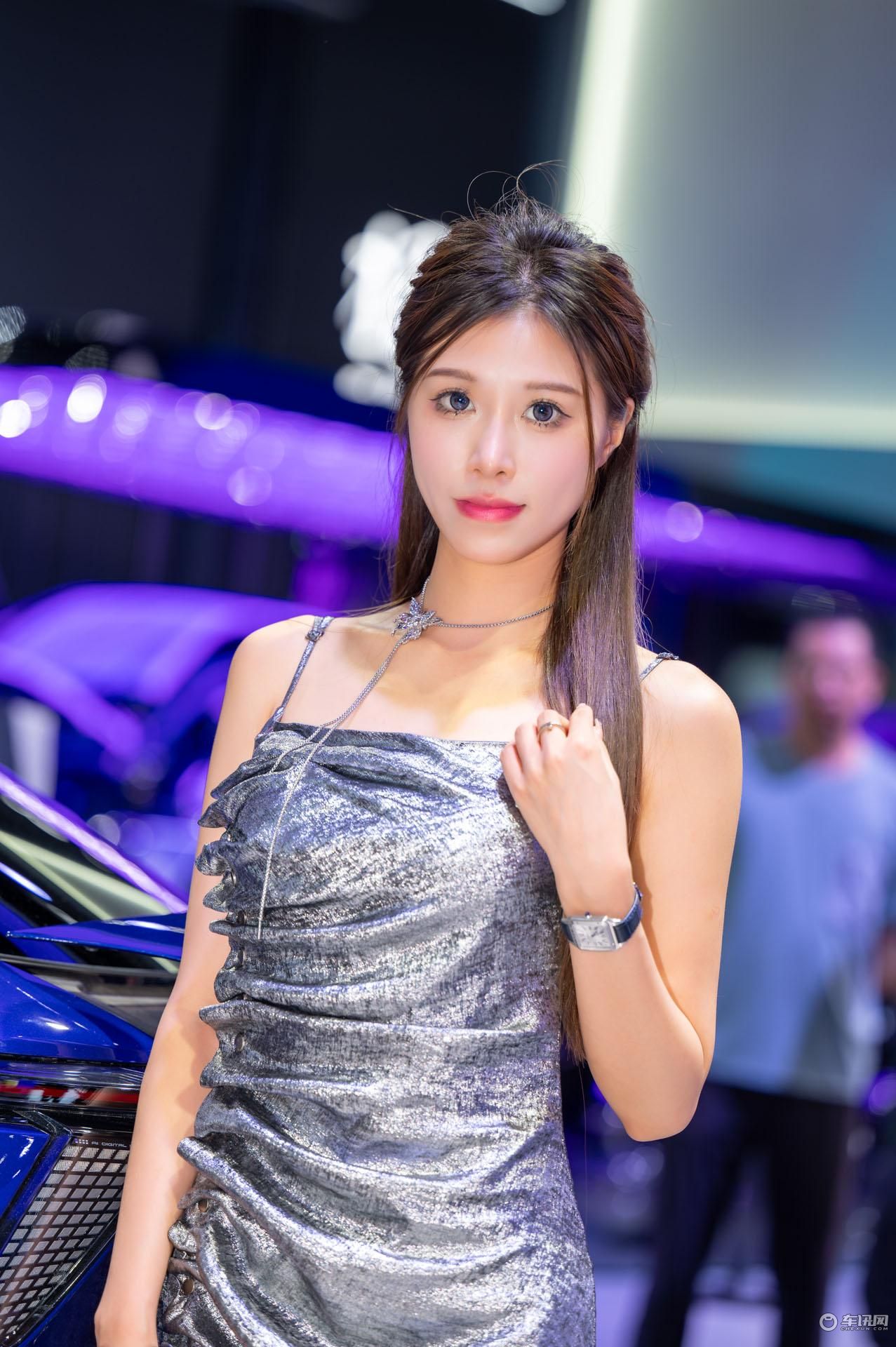 2023成都车展小姐姐大合集!是真男人就坚持到最后一张!