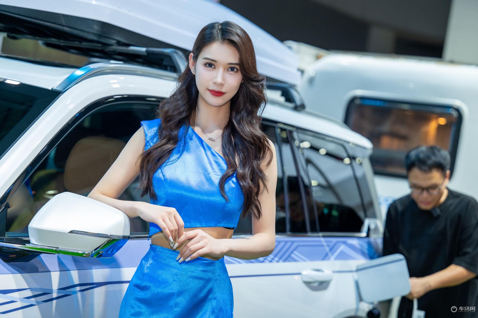 2023成都车展小姐姐大合集!是真男人就坚持到最后一张!