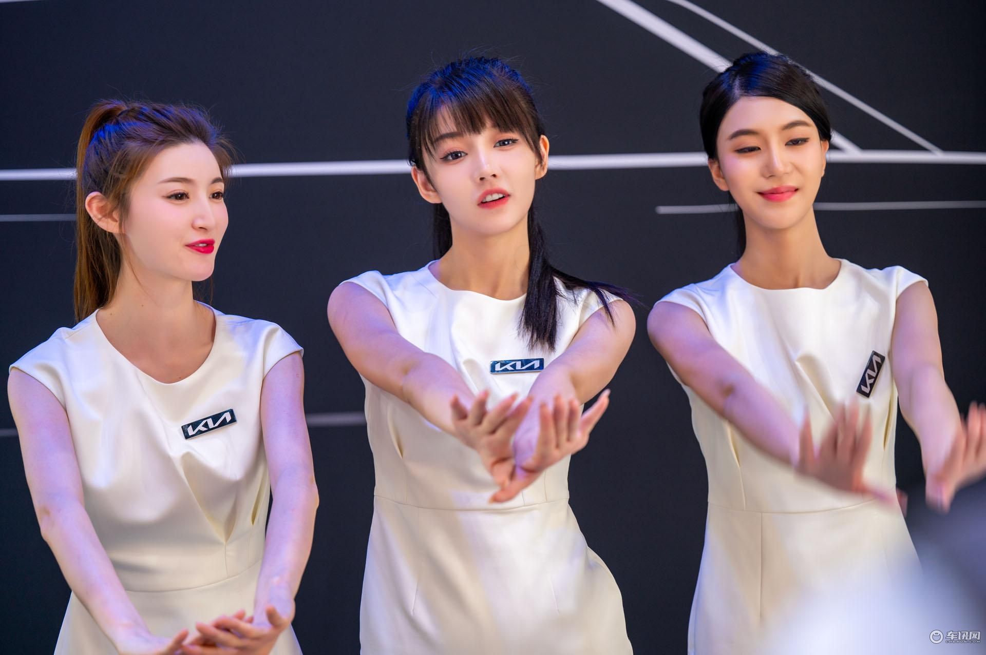 2023成都车展小姐姐大合集!是真男人就坚持到最后一张!