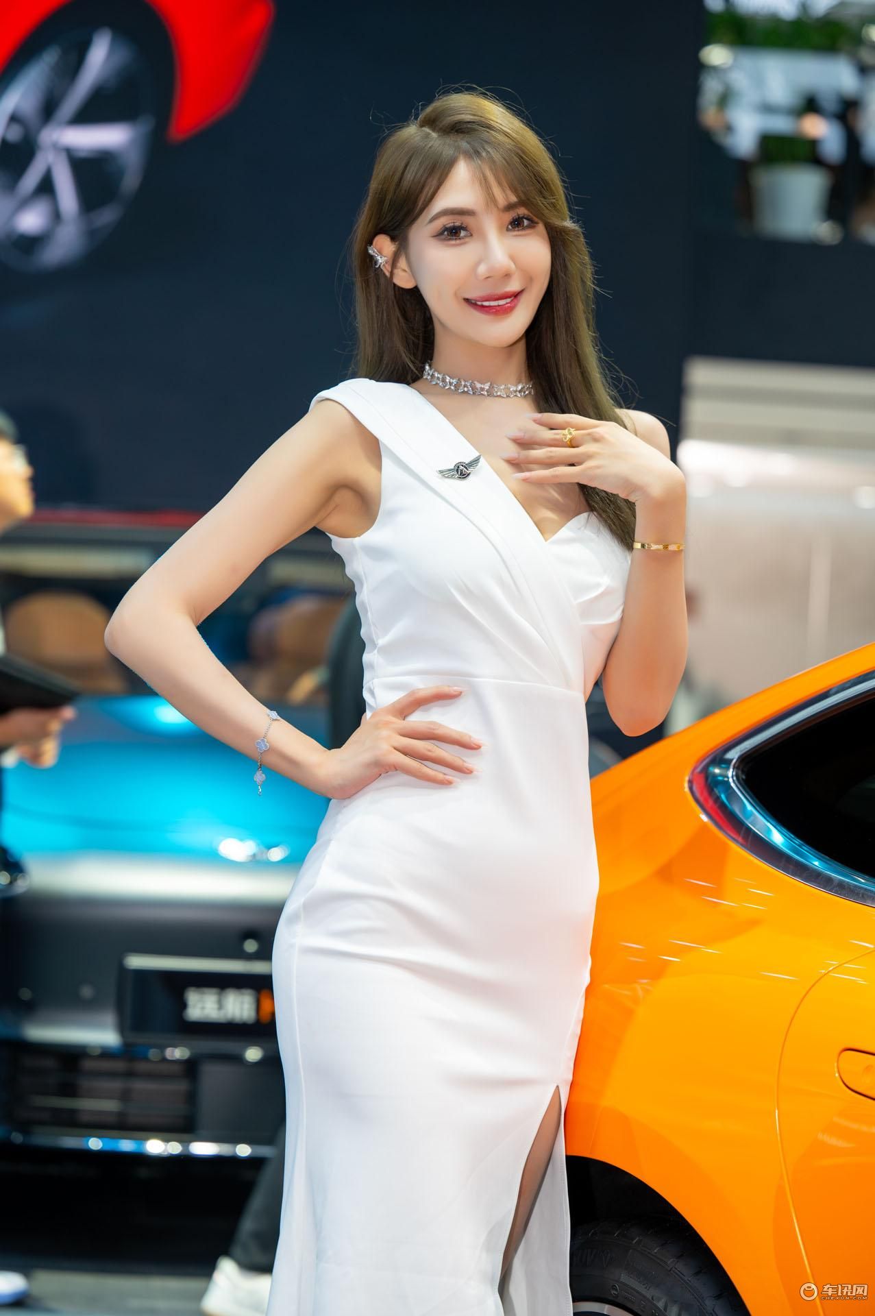 2023成都车展小姐姐大合集!是真男人就坚持到最后一张!
