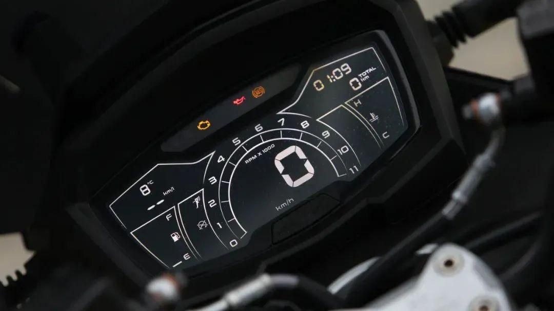 跑车基因探险踏板，Aprilia SR GT REPLICA发布！