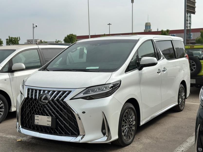 平行进口LM350到底多少钱可以购买，MPV天花板