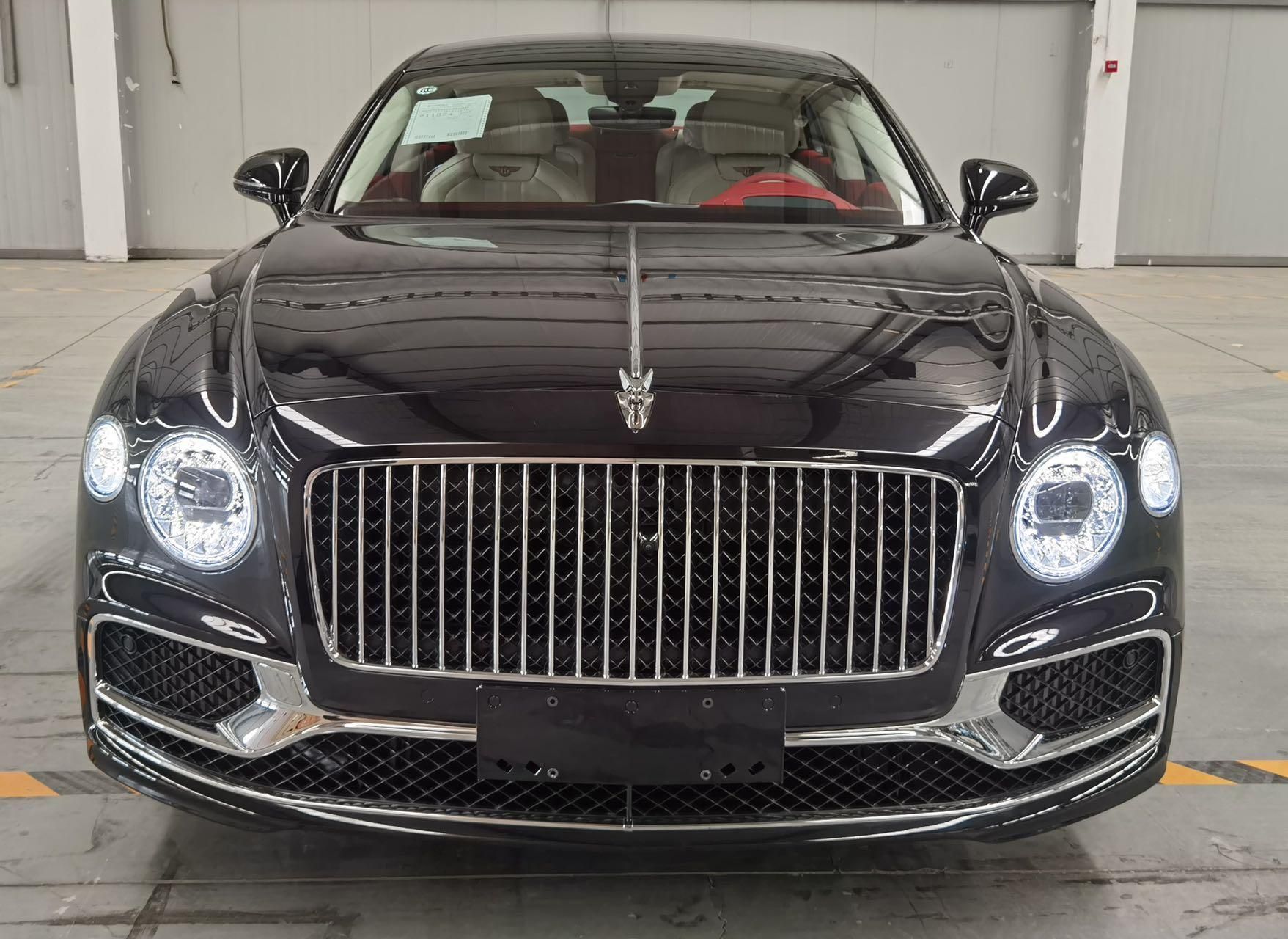 23款宾利飞驰4.0宝石黑亚麻白电话18522883181