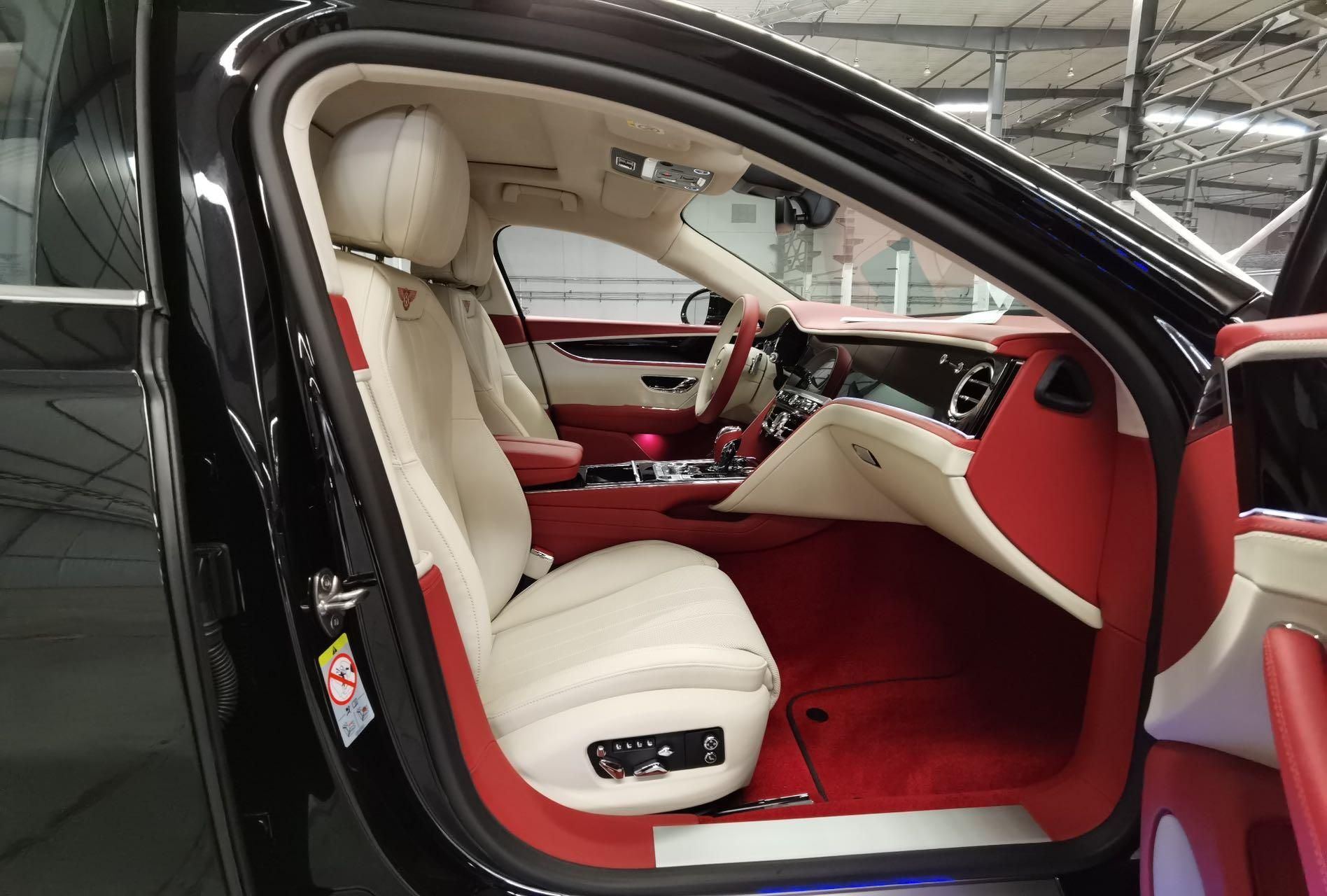 23款宾利飞驰4.0宝石黑亚麻白电话18522883181