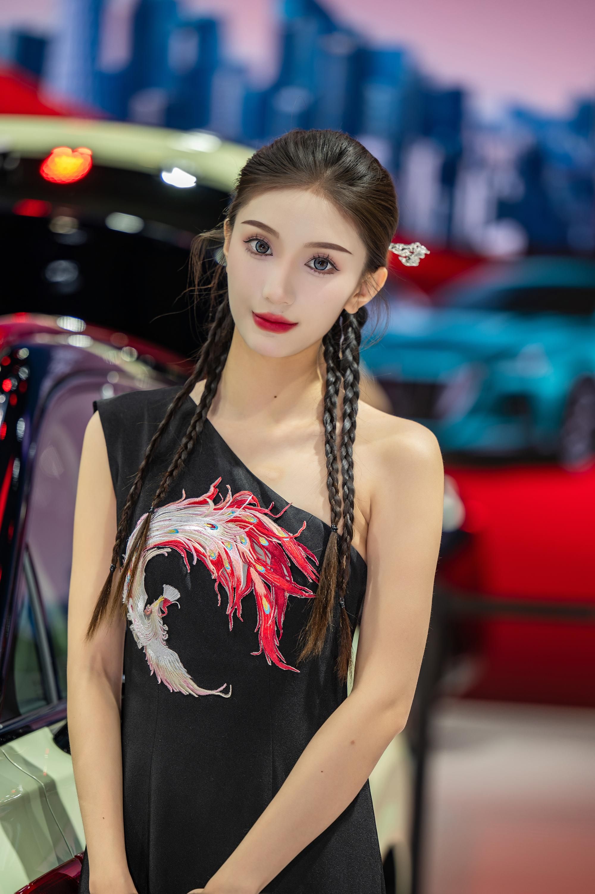 2023广州车展小姐姐大合集！是真男人就坚持到最后一张！
