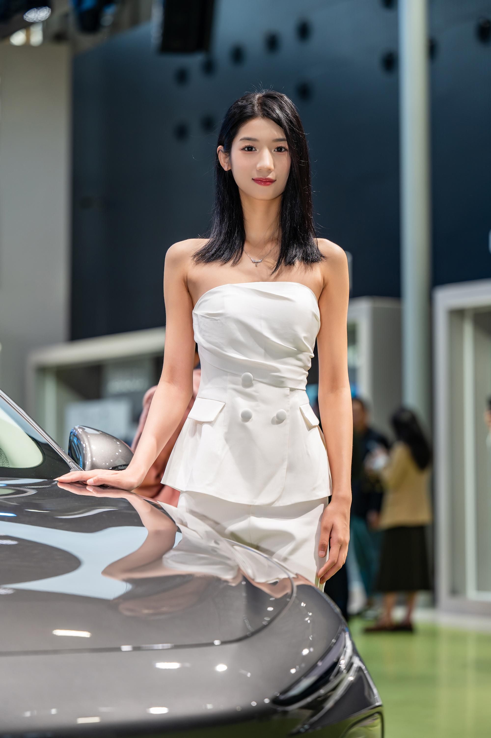 2023广州车展小姐姐大合集！是真男人就坚持到最后一张！