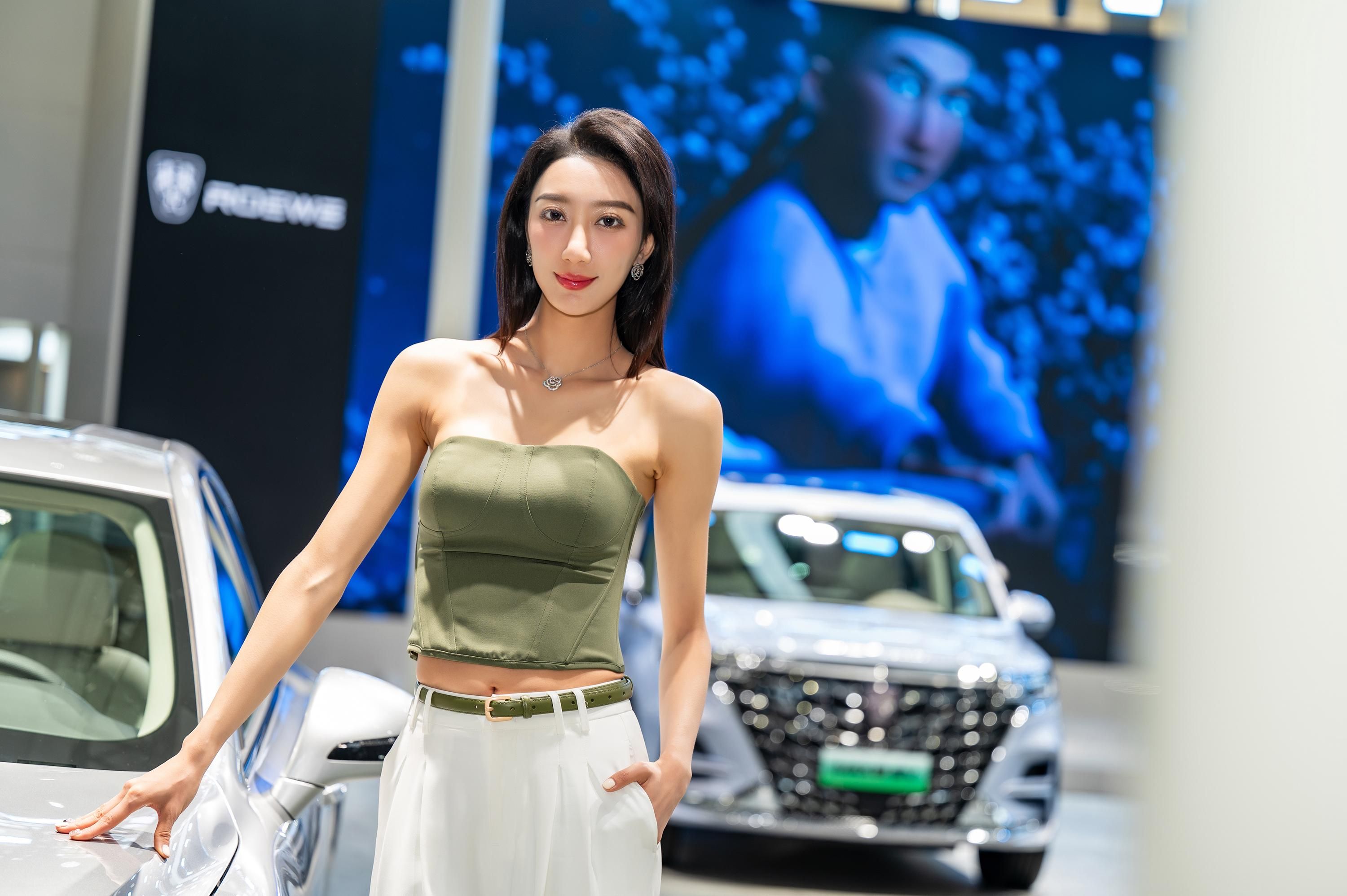 2023广州车展小姐姐大合集！是真男人就坚持到最后一张！