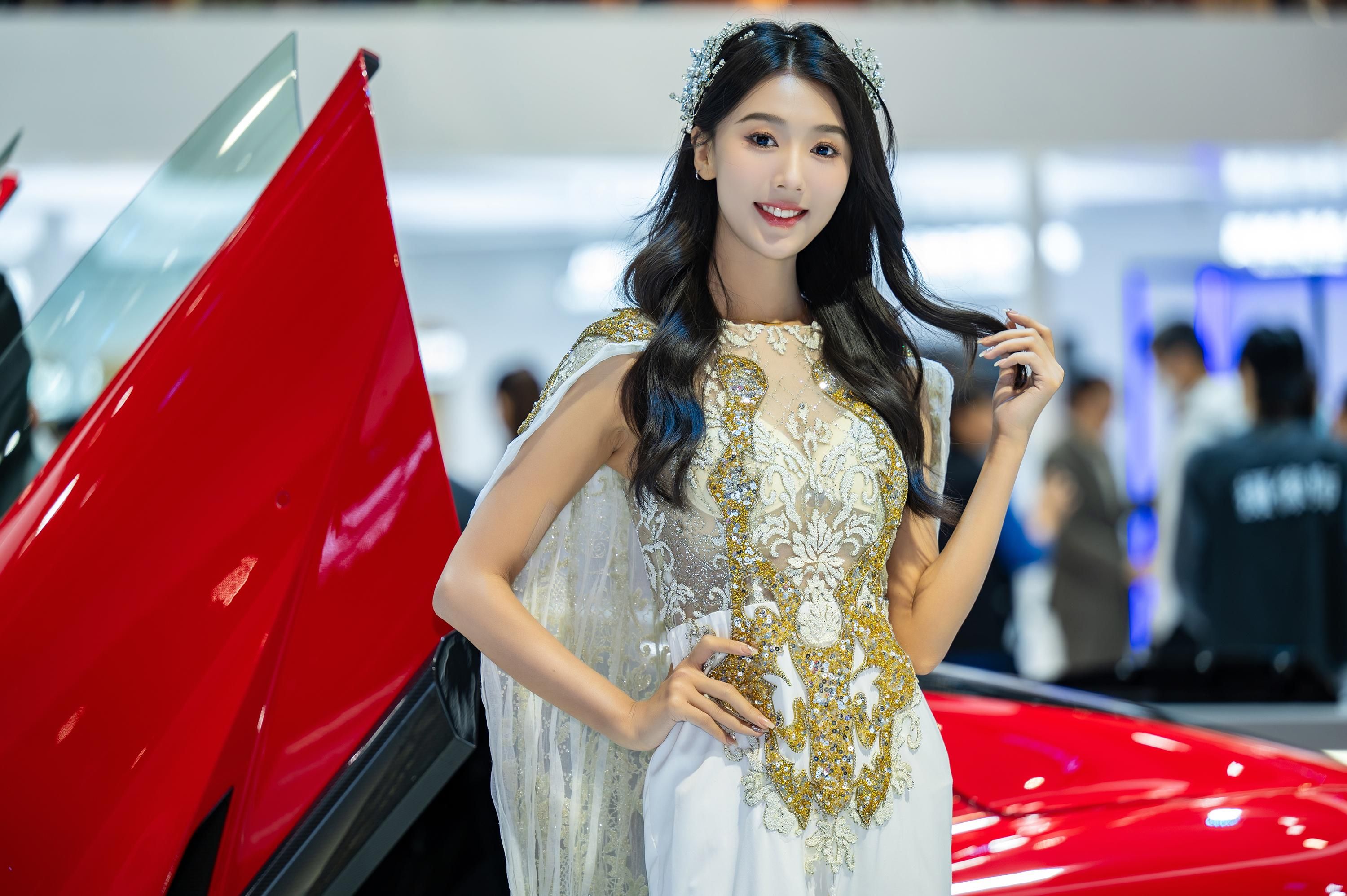 2023广州车展小姐姐大合集！是真男人就坚持到最后一张！