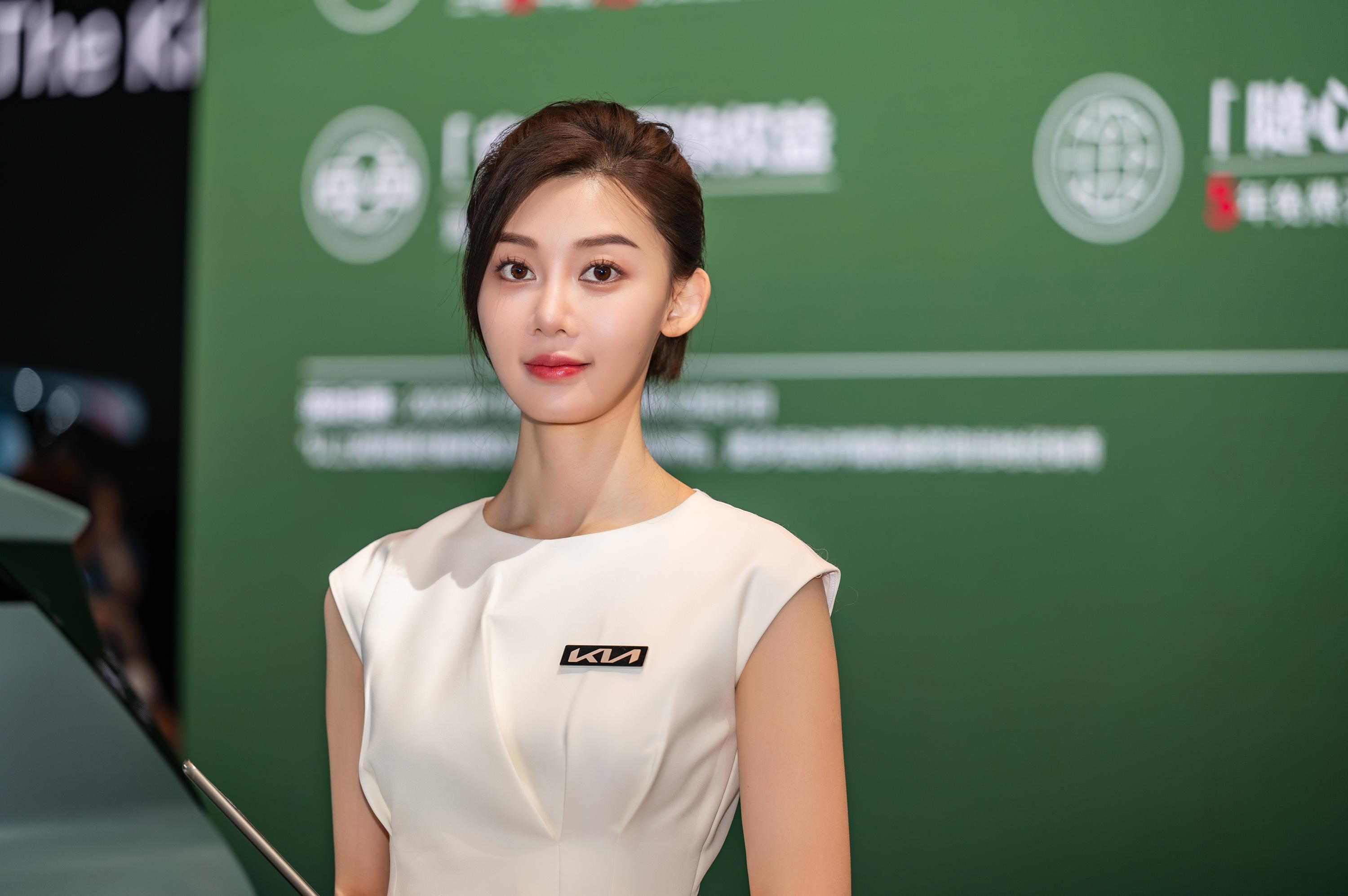 2023广州车展小姐姐大合集！是真男人就坚持到最后一张！