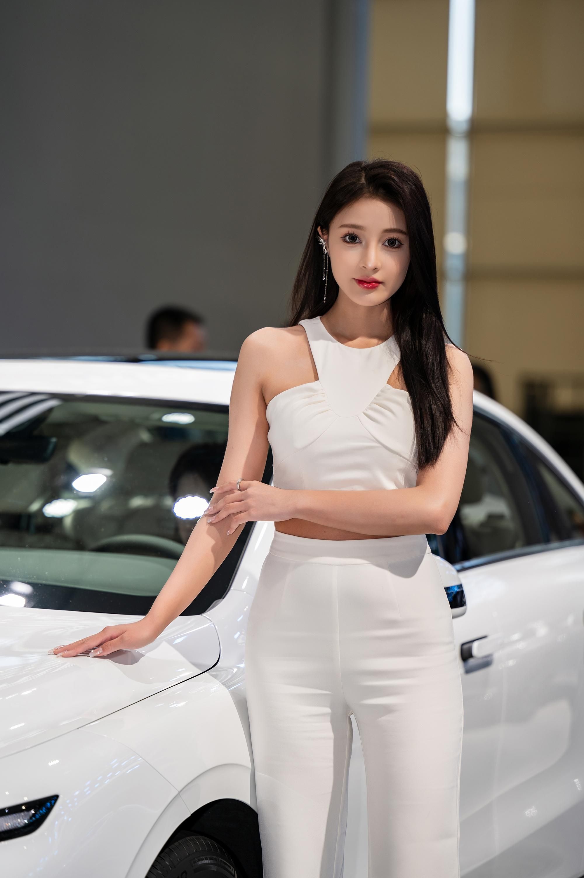 2023广州车展小姐姐大合集！是真男人就坚持到最后一张！