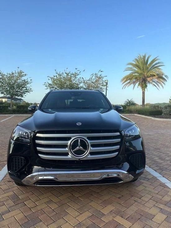 2024款奔驰gls450港口直降20万简单真实