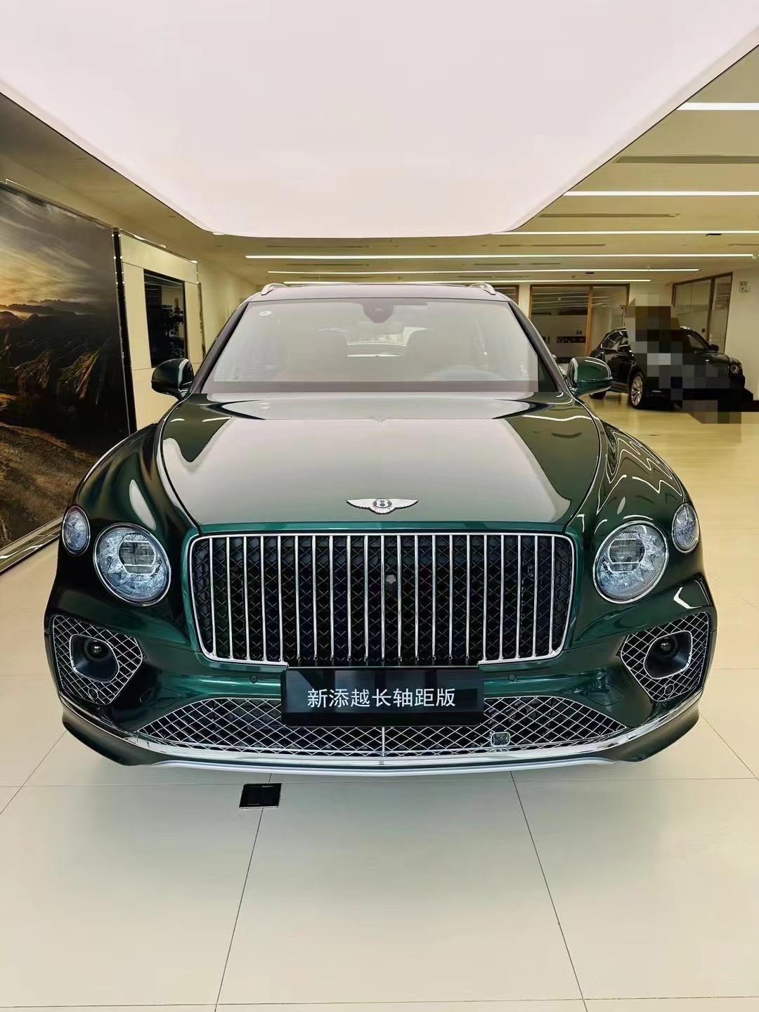 23款宾利添越加长雅度版4.0tv8年底特价