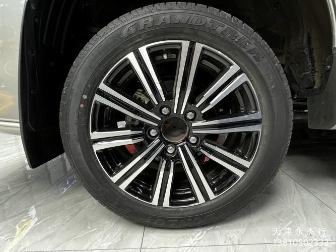 雷克萨斯LX570 限量版港口现车最新报价及图片配置