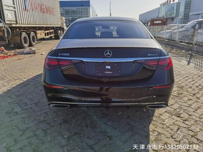 23款奔驰S580四驱AMG包 后轮转向4.5度报价及配置行情