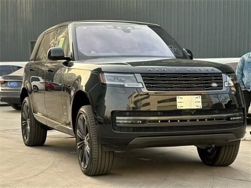 23款路虎揽胜行政4.4T P530汽油SE长轴7座全国优惠价