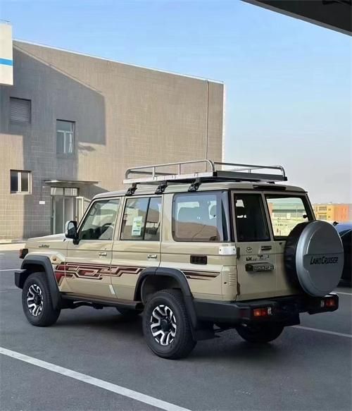 24款丰田lc76柴油28t顶配港口12月现车钜惠