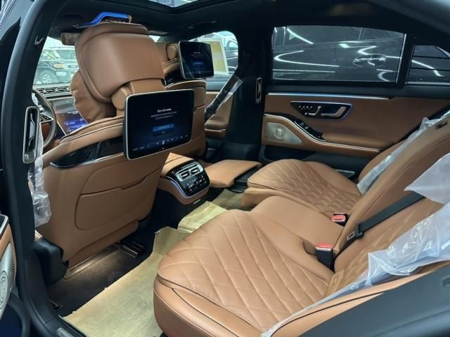 奔驰S级轿车是选中规还是选择平行进口S400S500S580如何选择