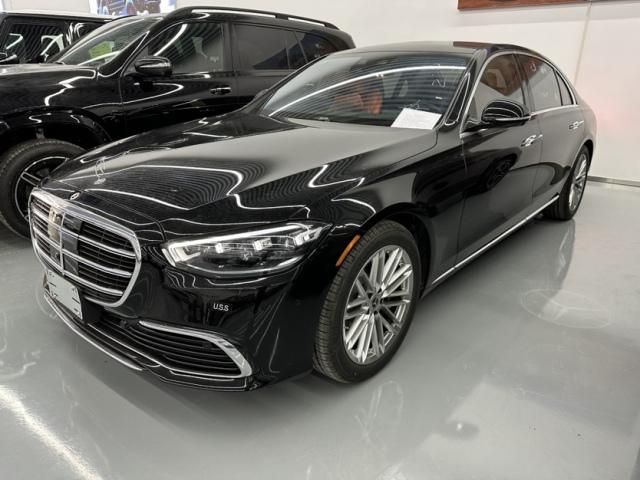 奔驰S级轿车是选中规还是选择平行进口S400S500S580如何选择