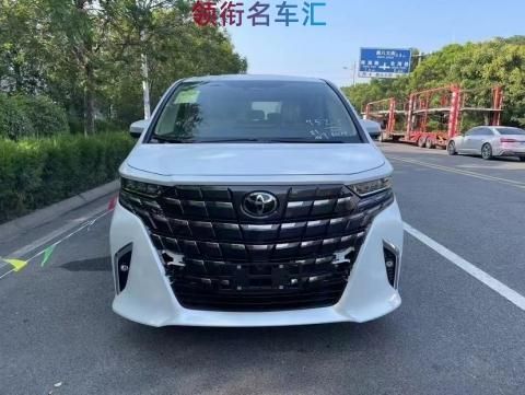 24款丰田埃尔法最新价格行情现车90万起售（颜色齐全）