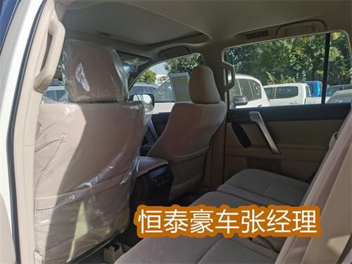 23款中东版霸道4000年末冲销量价格大跳水