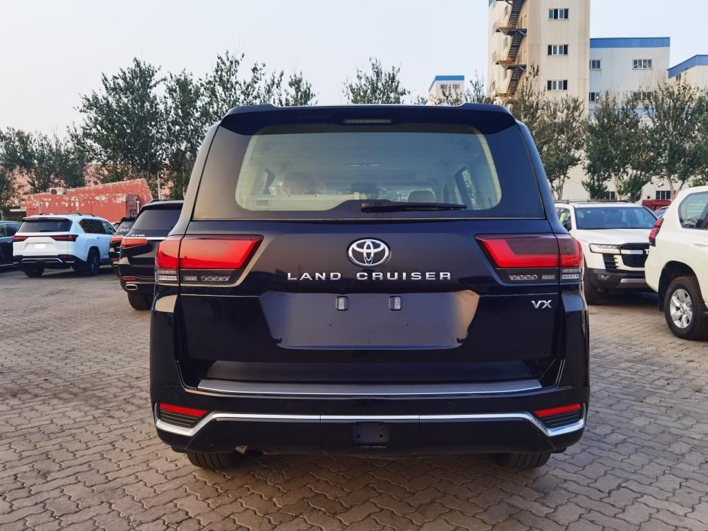 丰田酷路泽400040l最新报价行情69万