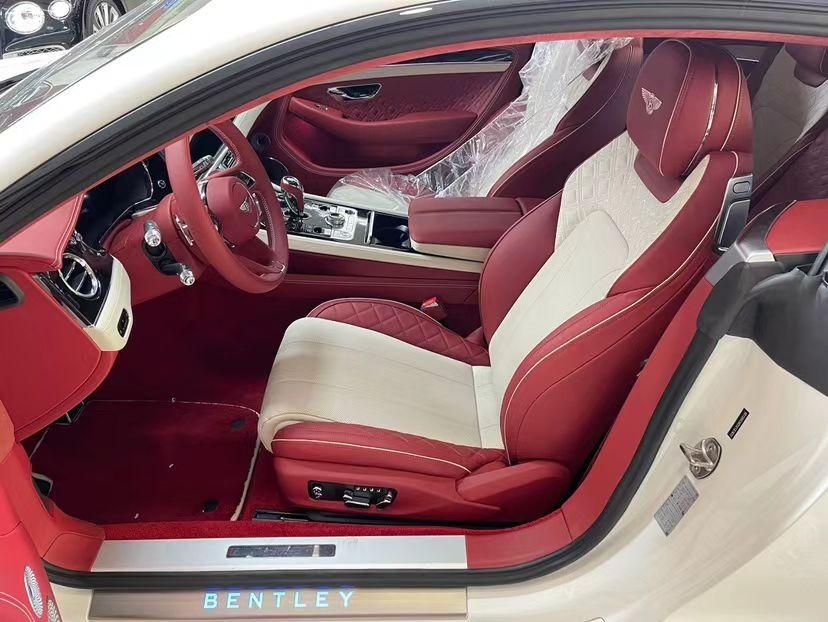 宾利欧陆GT 4.0T V8港口最新报价295万