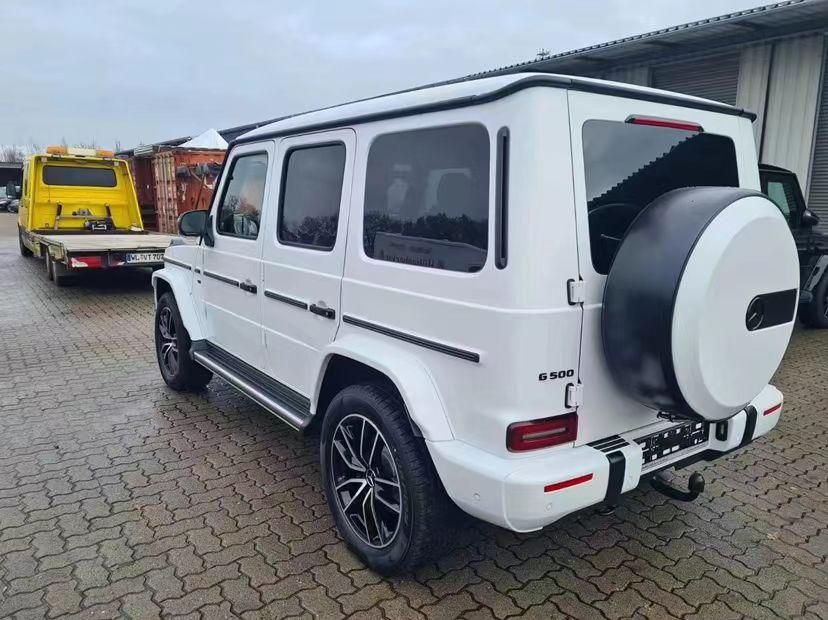 奔驰g50040t港口最新报价行情190万起