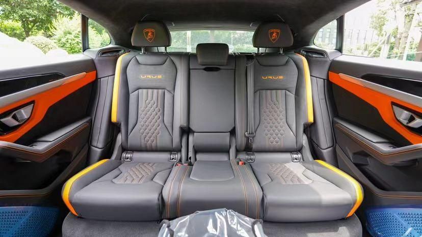 兰博基尼urus40tv8最新售价行情280万