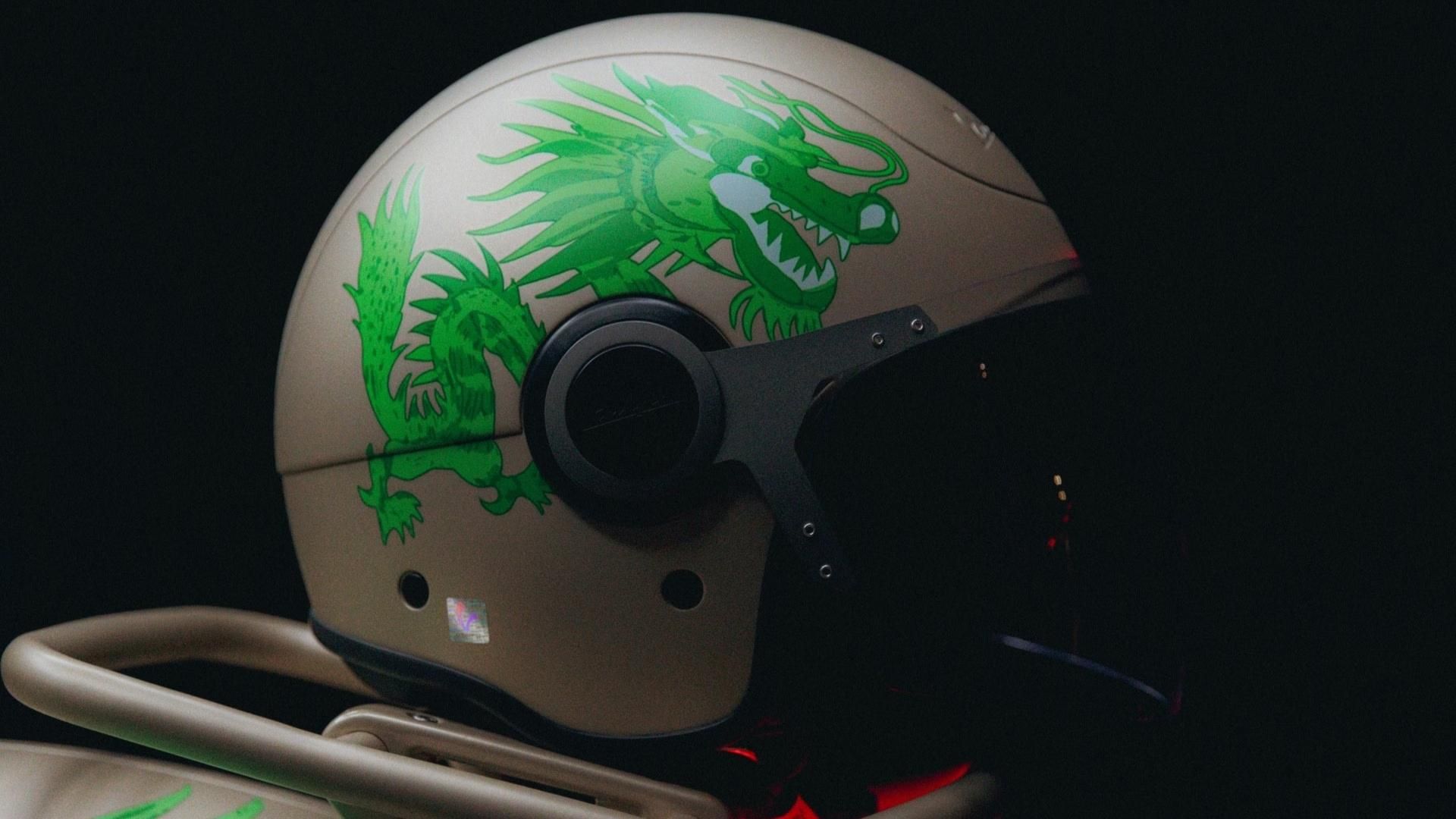 奢侈全套！龙年特别版Vespa 946