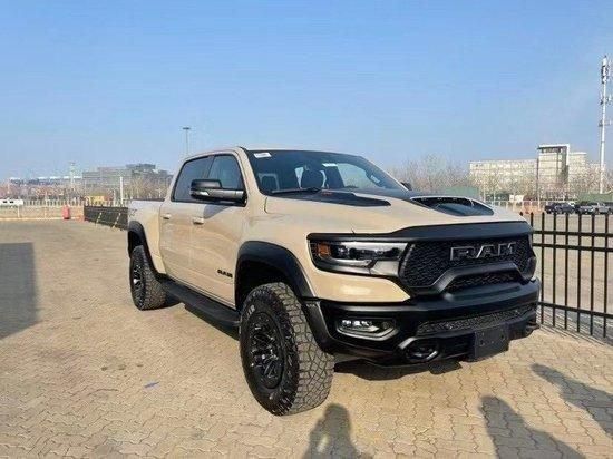 道奇公羊霸王龙皮卡最低多少钱落地详细配置报价图片<font color='red'>商家</font>电话