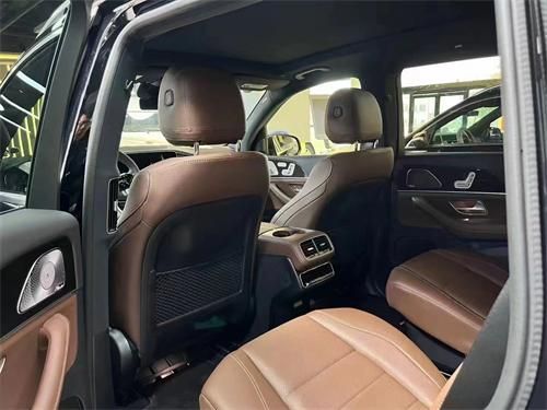 美规奔驰gls450天津港促销价格可分期购车