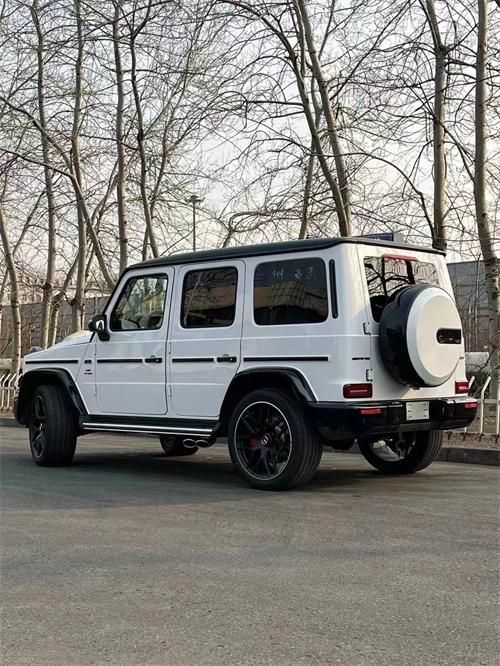 24款奔驰G63平行进口现车230万起售