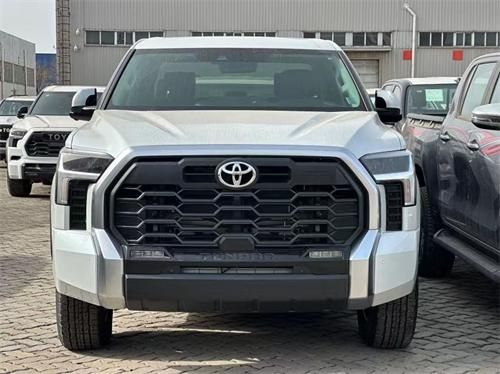 24款加版丰田坦途ltd trd越野版价格58万