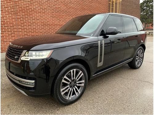 24款路虎揽胜行政3.0t p400汽油se标轴仅售150余万起