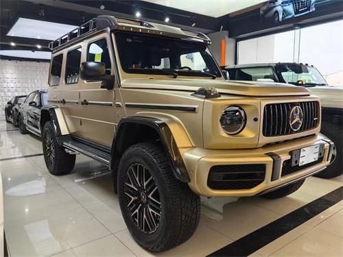 奔驰G63 4×4版最新款硬派越野促销价300多万