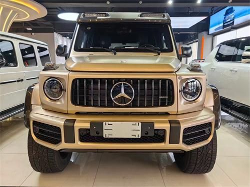 奔驰G63 4×4版最新款硬派越野促销价300多万