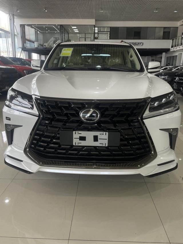 平行进口21款中东版雷克萨斯lx570黑耀限量s版现车190起售