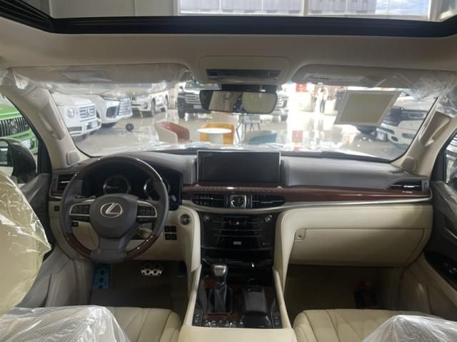 平行进口21款中东版雷克萨斯lx570黑耀限量s版现车190起售